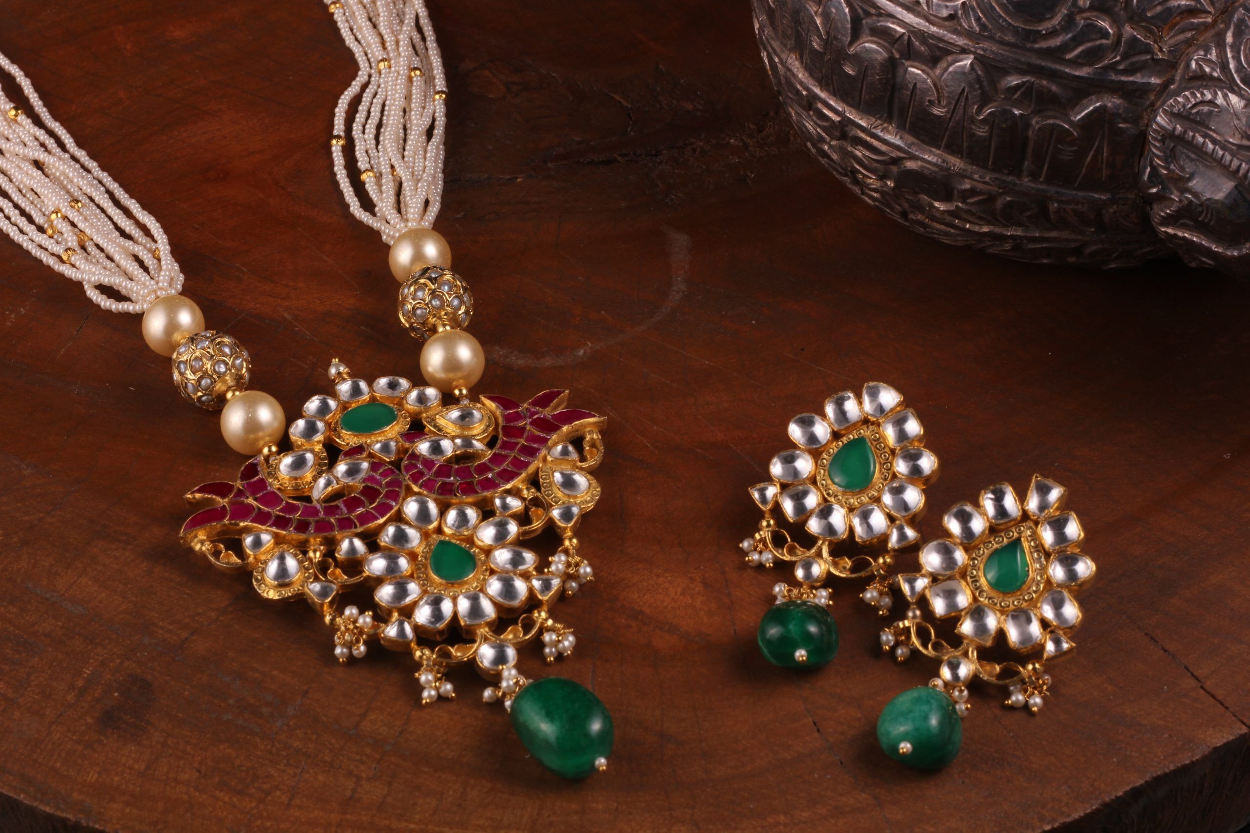 peacock pendant with less stones